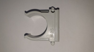 ПЛАСТМАСОВИ СКОБИ ЗА ТРЪБИ 16-24 - 50 бр./оп.