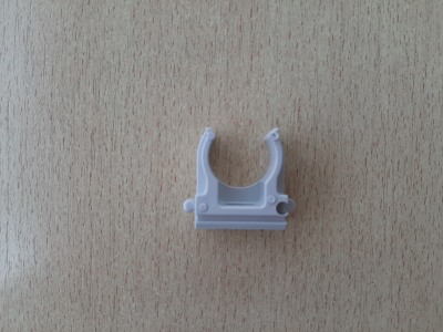 ПЛАСТМАСОВИ СКОБИ ЗА ТРЪБИ Ф16 - Ф50